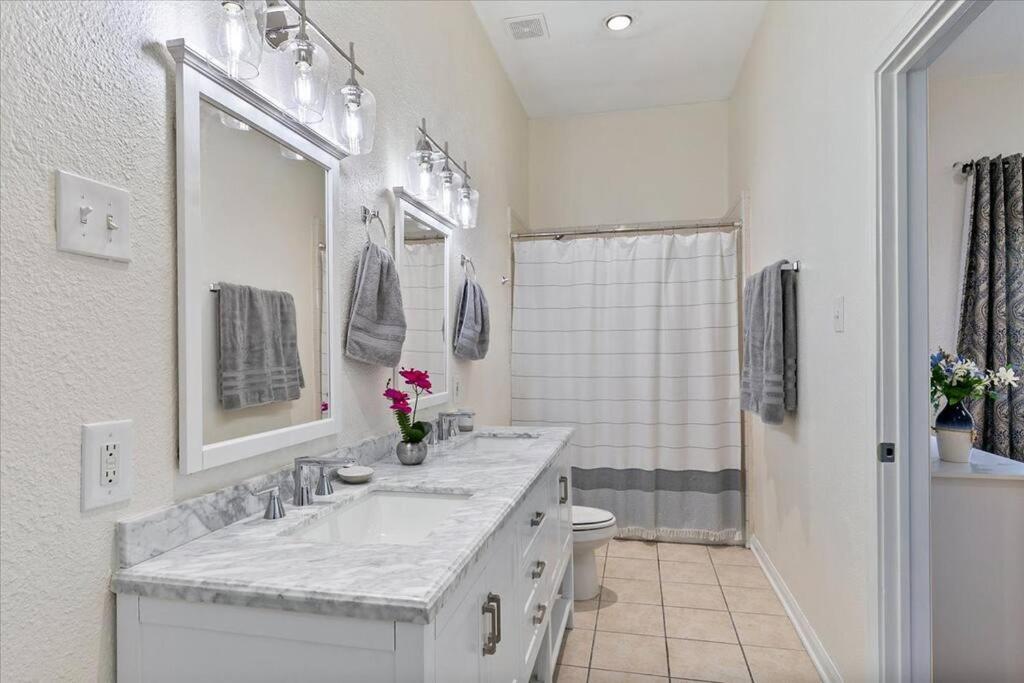 Lucky House - Tranquility In The Middle Of Houston - Tv In Every Room - 300 M2 Exterior foto